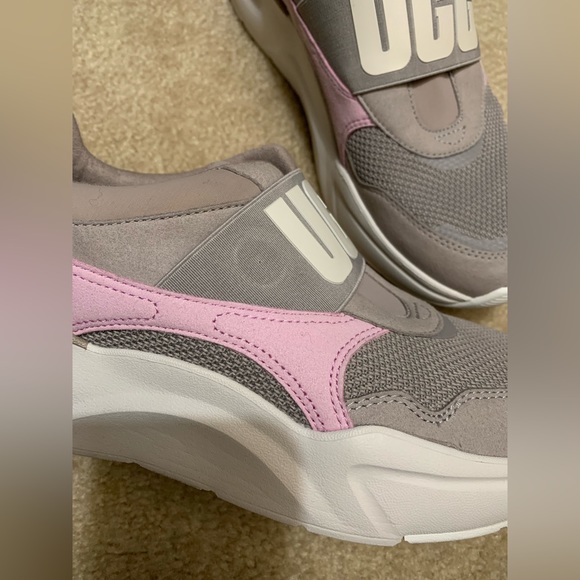 NWOT UGG women’s FLEX SLIP SNEAKER shoes - Picture 4 of 12